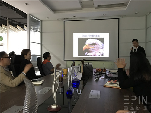在學(xué)習(xí)中成長(zhǎng)，在拼搏中騰飛-記壹品歐迪辦公家具2016十月員工大會(huì)